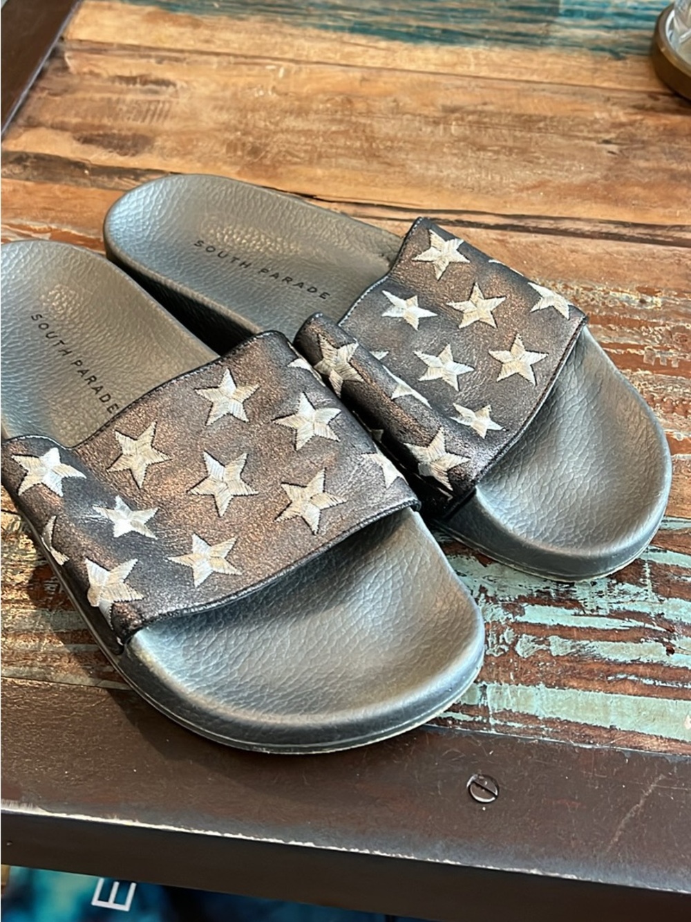 South Parade Pool Slides Sandals in Silver